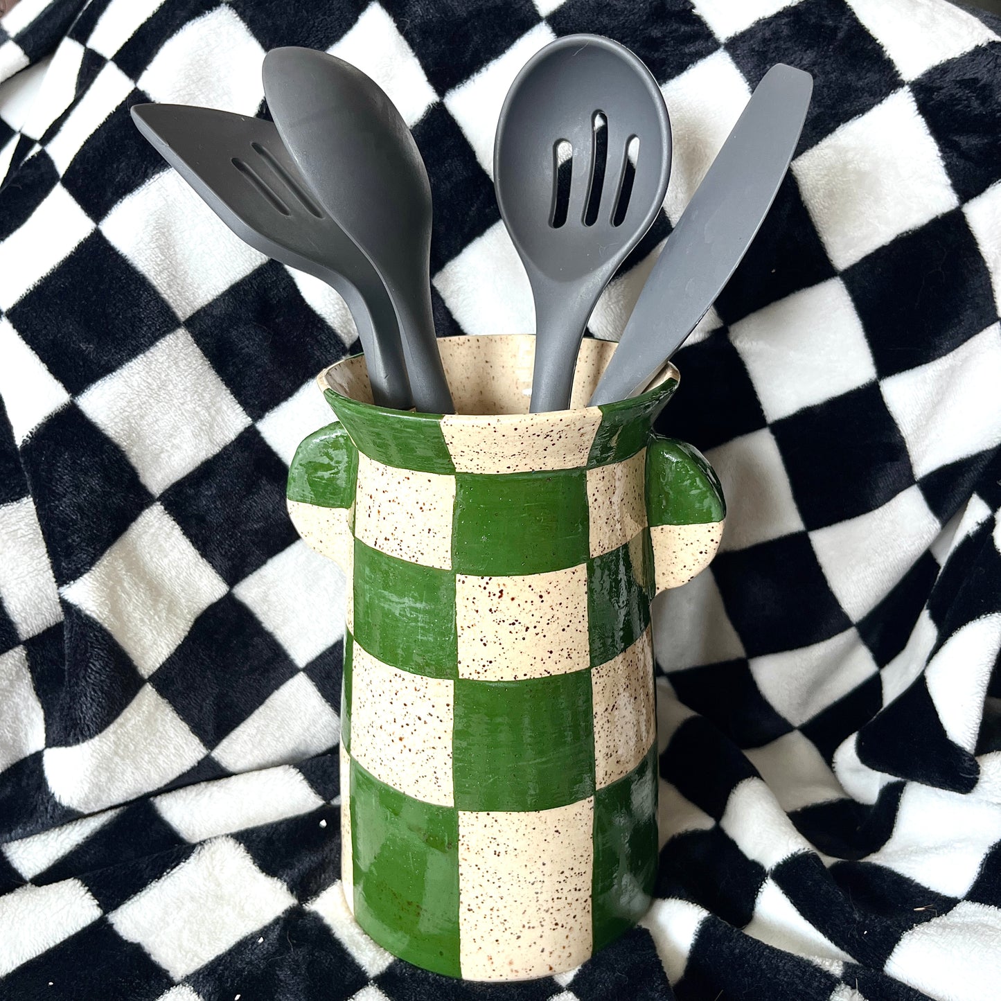 Green checker utensil holder vase
