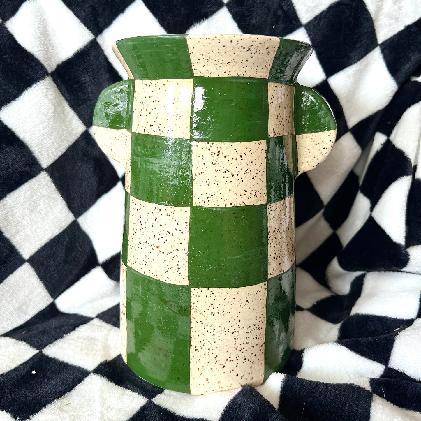 Green checker utensil holder vase