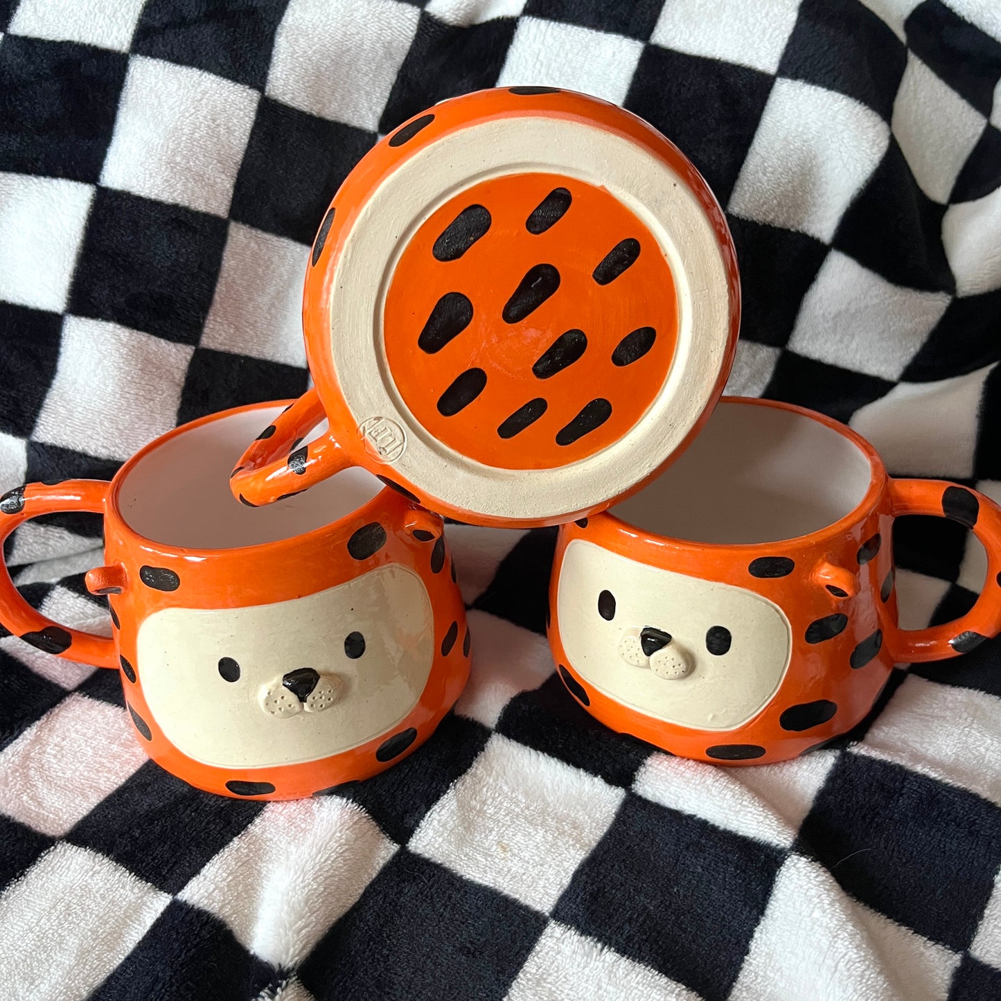 Cheetah mugs