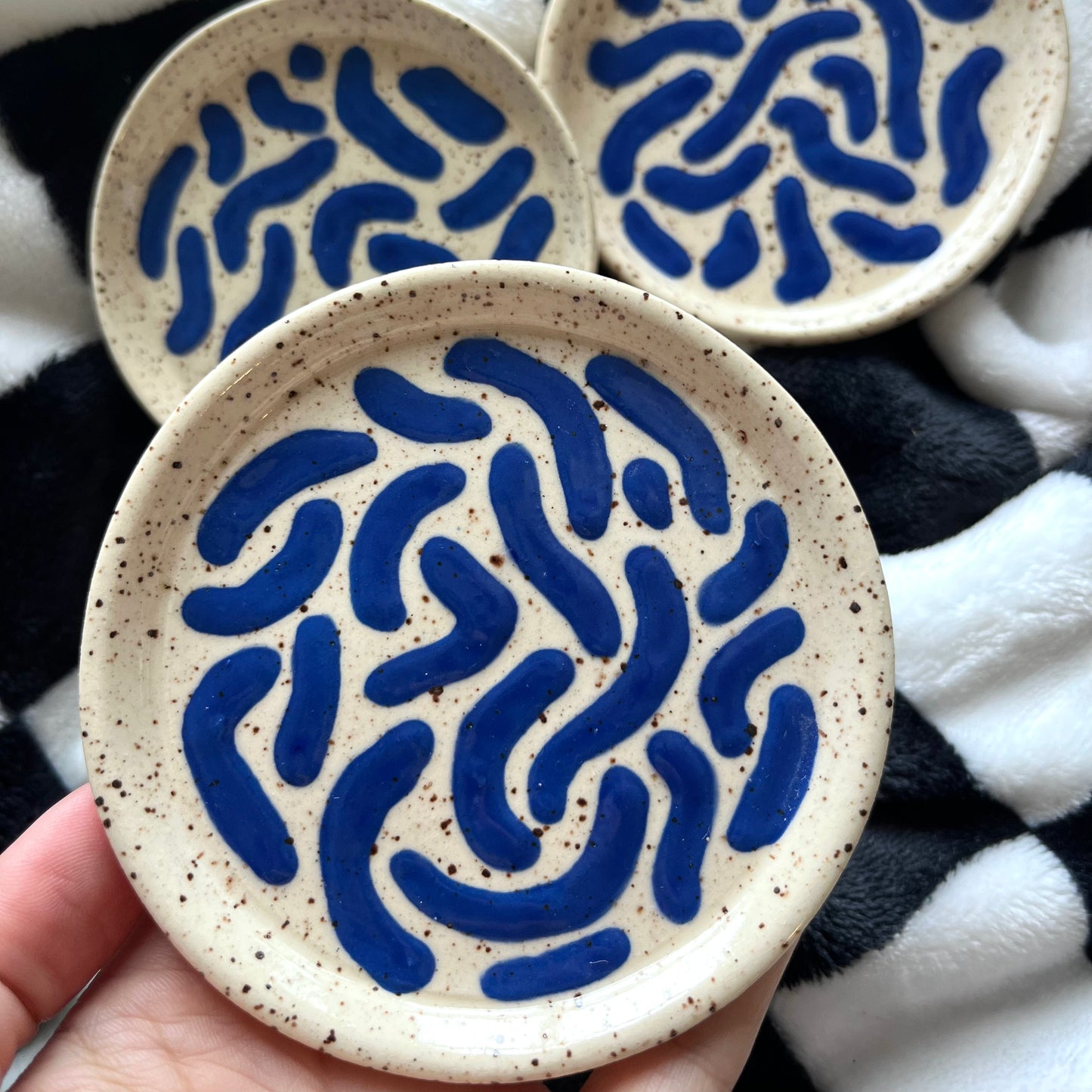 Blue wiggle mini plate