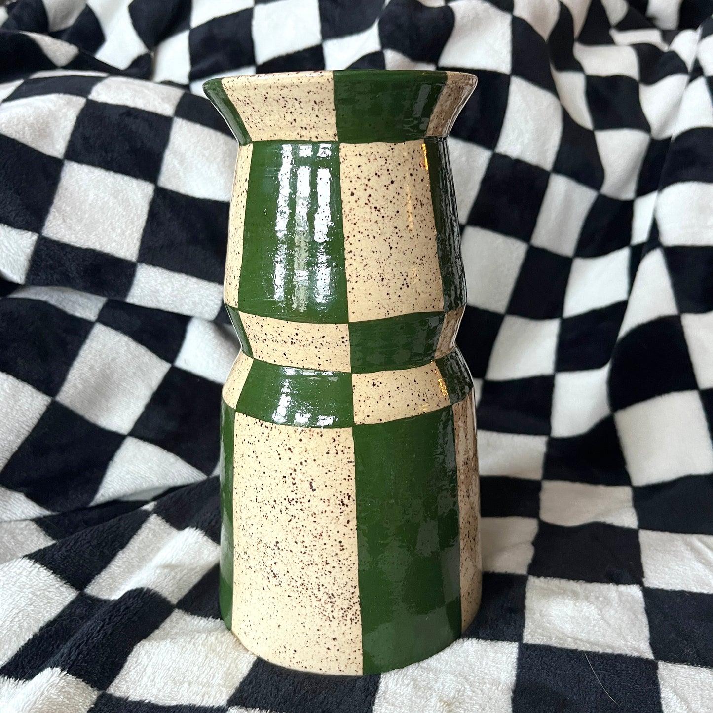 Green checker narrow vase