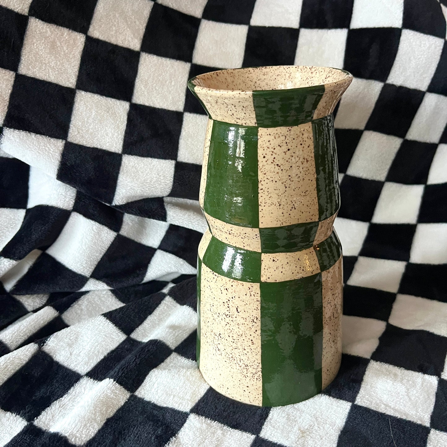 Green checker narrow vase